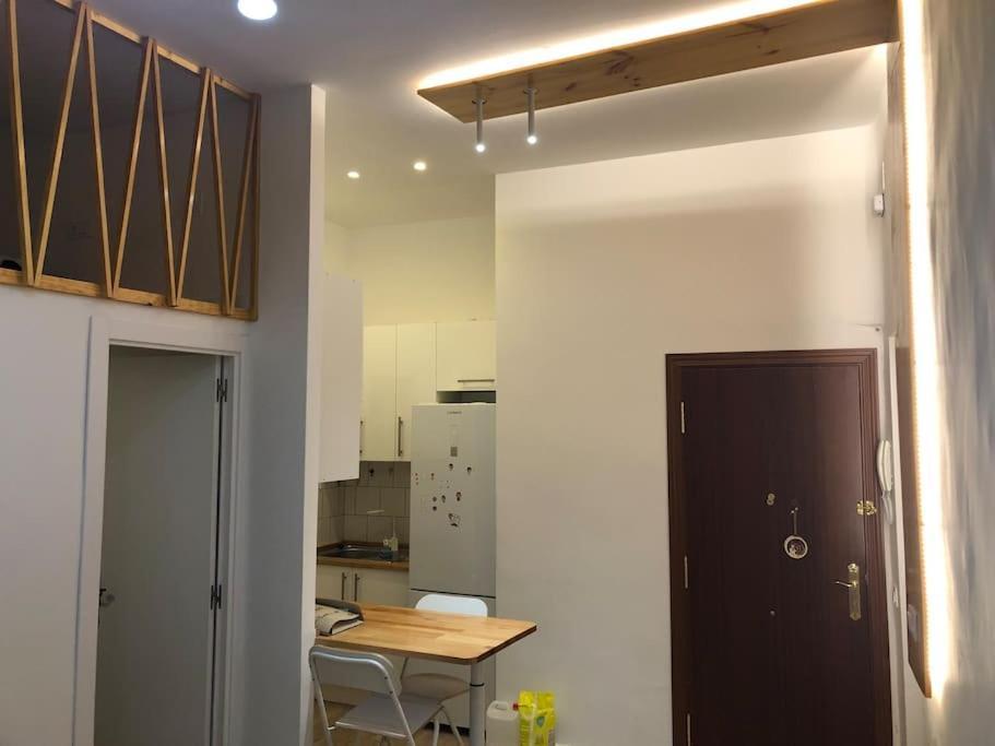 Avda Plaza De Toros, Apartamento Dos Dormitorios Junto A Metro Vistalegre Madri Exterior foto